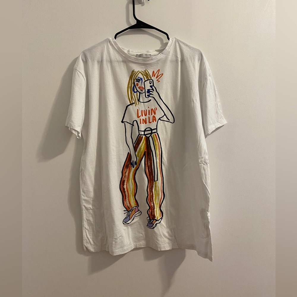 Zara living’ in LA tshirt